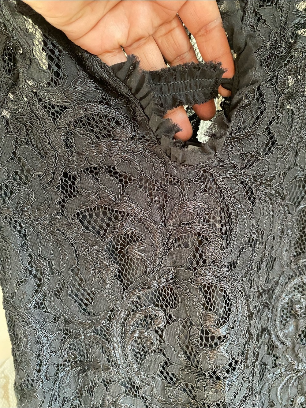 ALEXIS DRESS - Picture 9 of 15